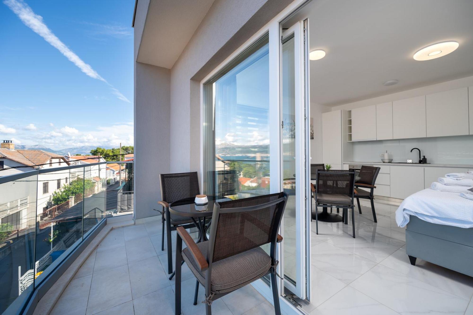 Apartments Filipo Trogir Ngoại thất bức ảnh