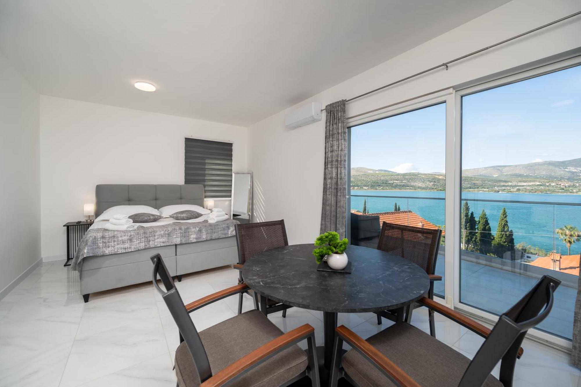 Apartments Filipo Trogir Ngoại thất bức ảnh